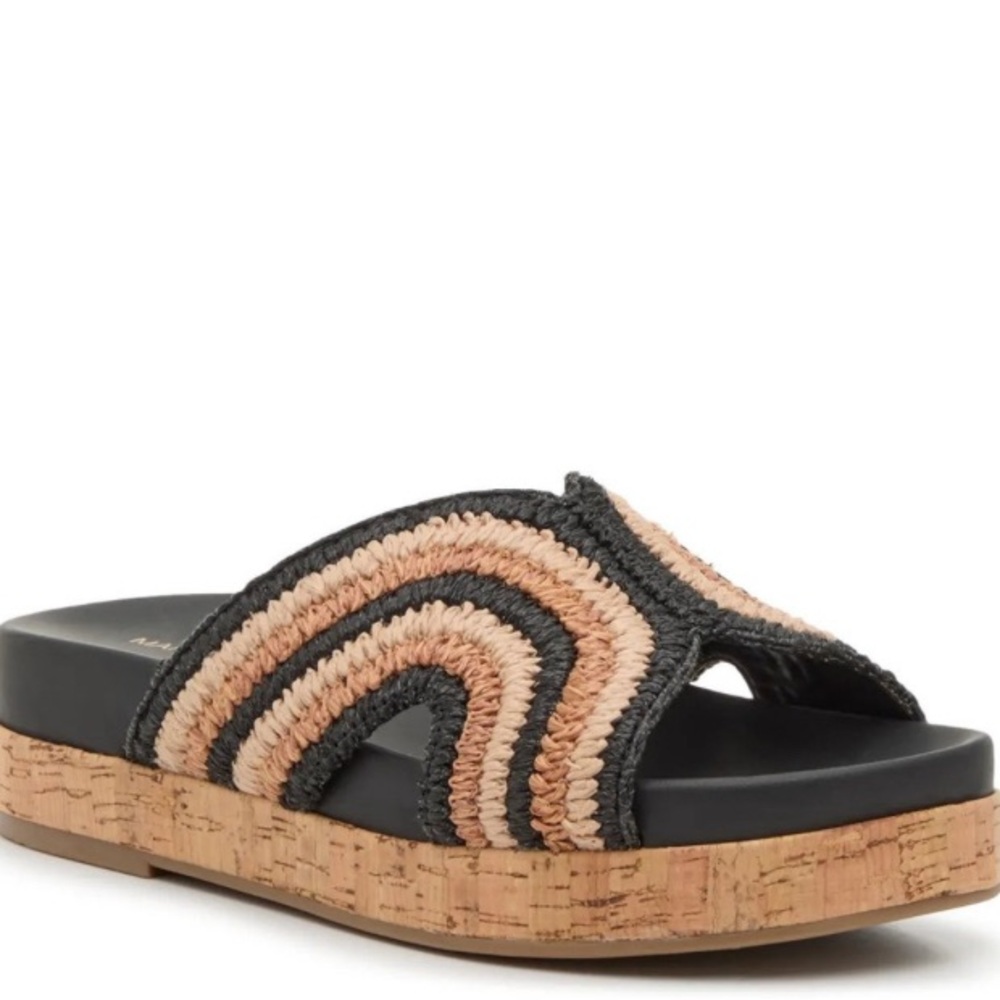 Marc Fisher Black and Tan Woven Slide Sandals
